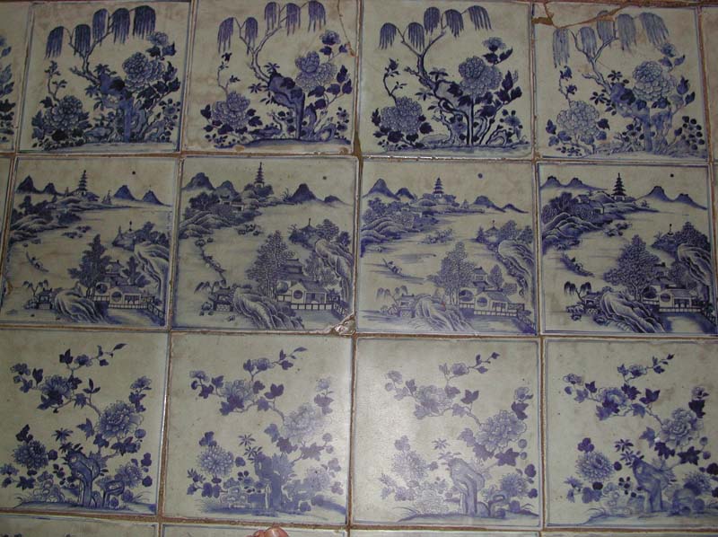 SynagogFloor
